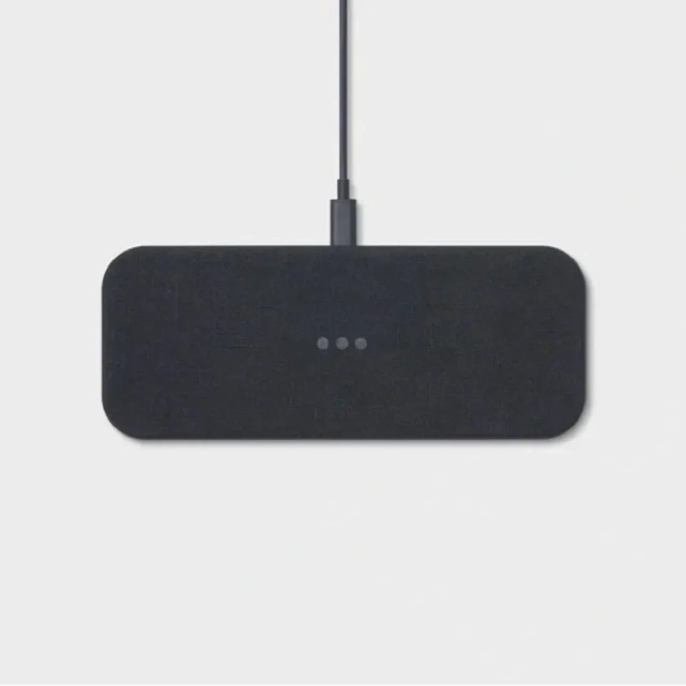 Courant | CATCH:2 Essentials Dual Device Charging Pad, Charcoal